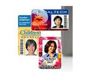 Diferentes modelos de crachás personalizados com foto e dados do portador